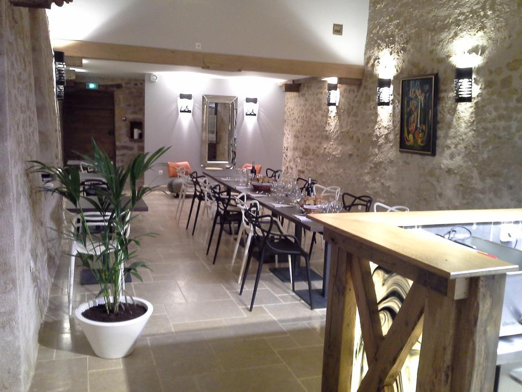 Airvault Le Vieux Chateau מראה חיצוני תמונה