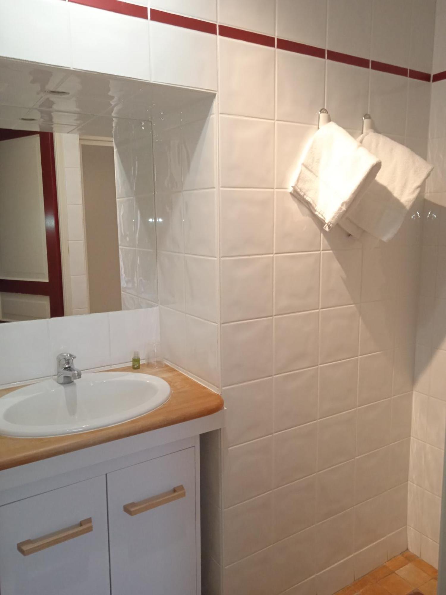 Airvault Le Vieux Chateau מראה חיצוני תמונה