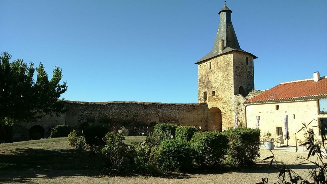 Airvault Le Vieux Chateau מראה חיצוני תמונה